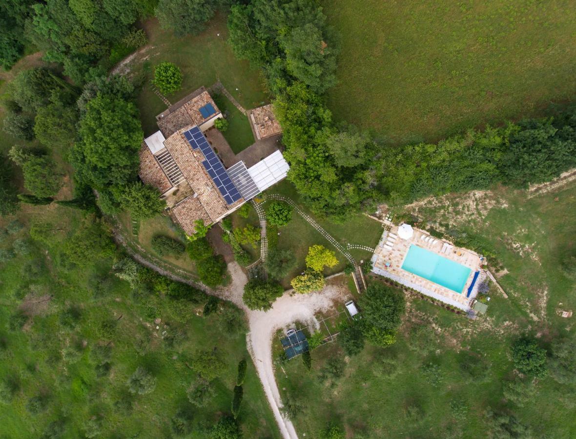 Rosciano  Agriturismo La Barca Nel Bosco المظهر الخارجي الصورة